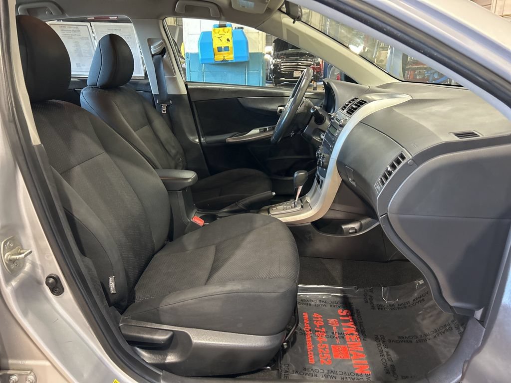 Used 2010 Toyota Corolla S FWD image 28