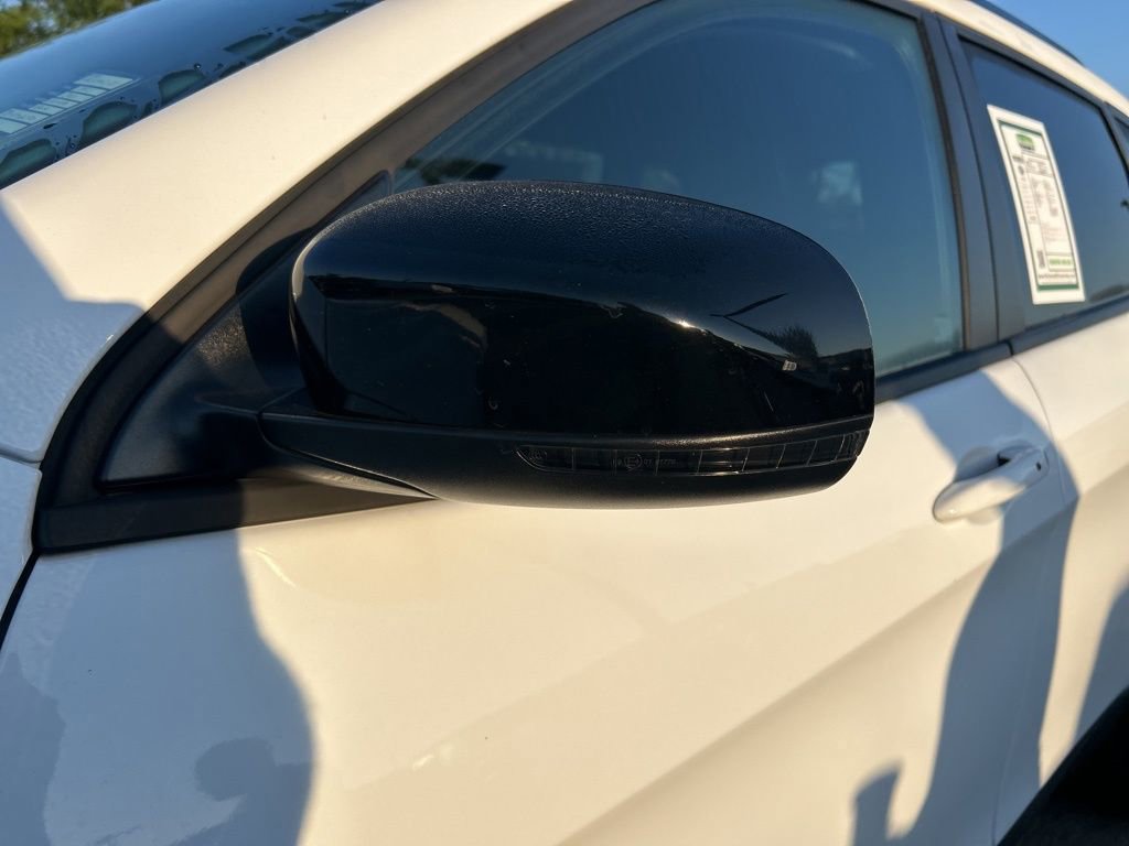 Used 2023 Jeep Cherokee Altitude Lux image 19