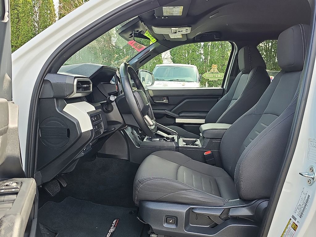 Used 2024 Toyota Tacoma TRD Off-Road AWD/4WD image 14