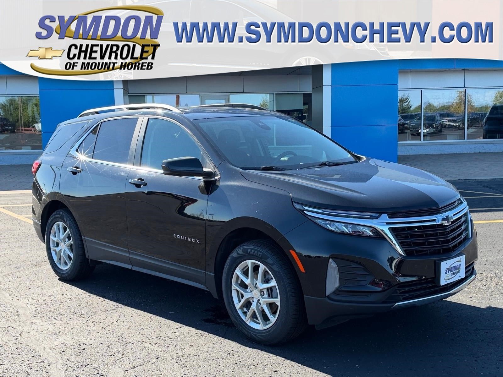 Used 2024 Chevrolet Equinox LT w/ LPO, Floor Liner Package AWD/4WD image 1