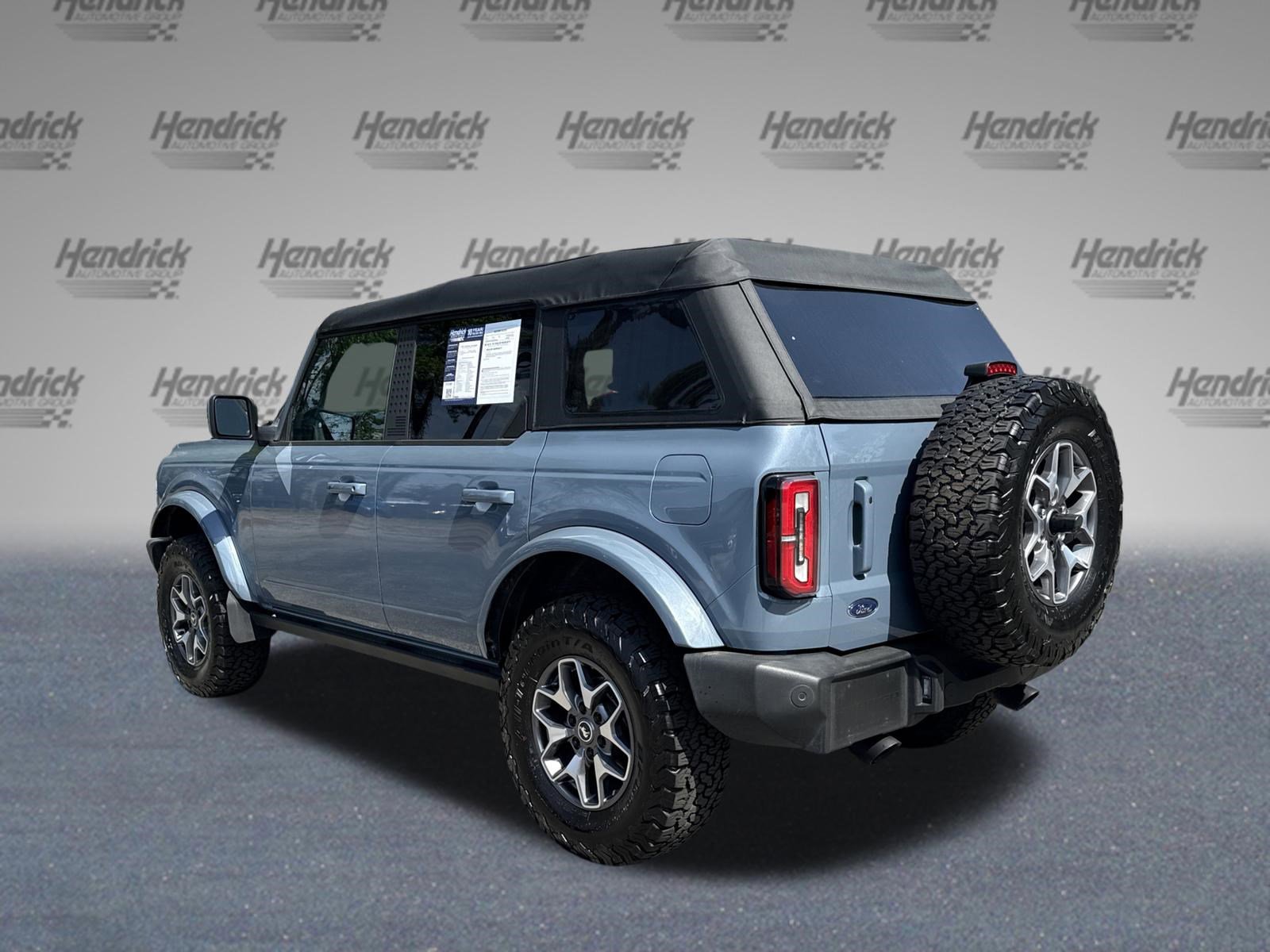 Used 2023 Ford Bronco Outer Banks image 7
