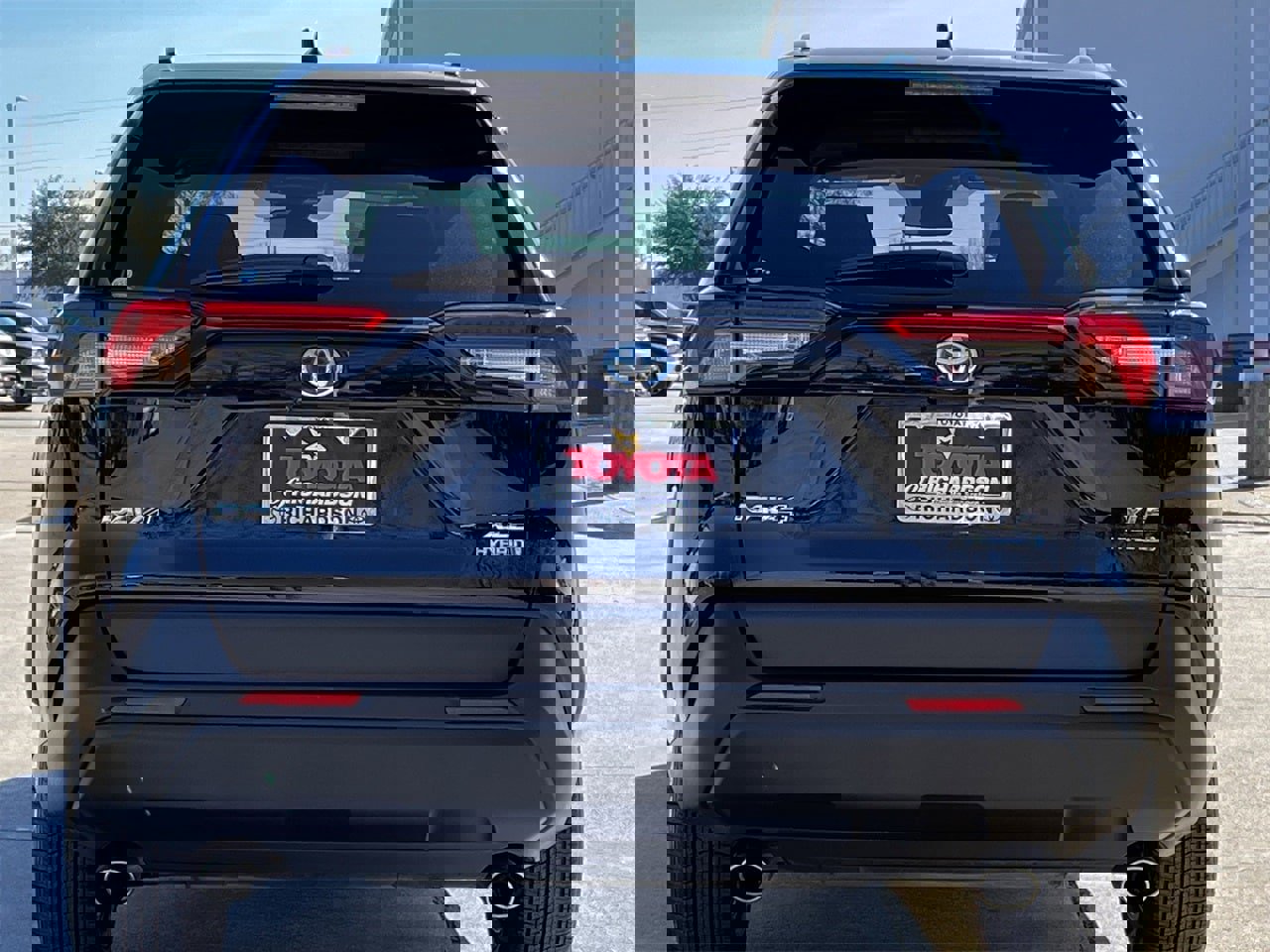 Used 2024 Toyota RAV4 XLE image 5