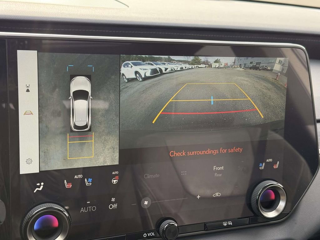 Used 2024 Lexus RX 350 AWD image 11