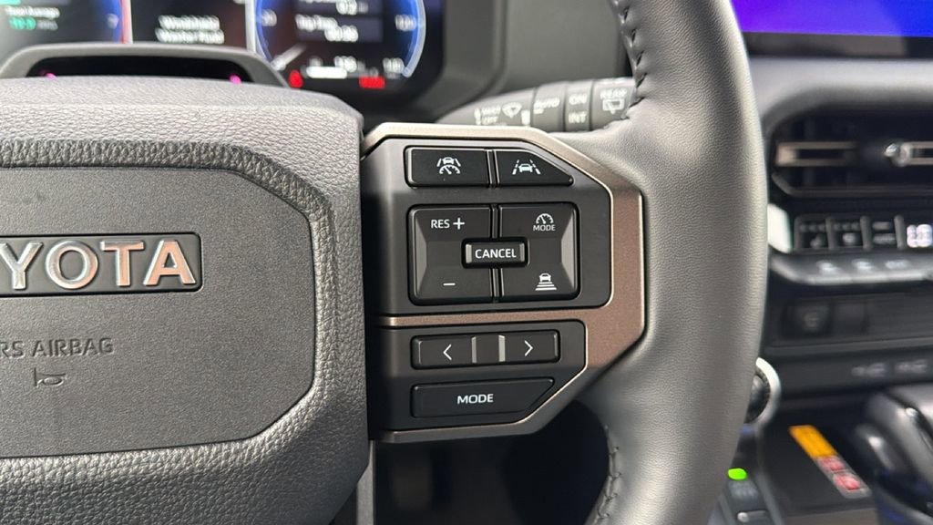 Used 2025 Toyota Land Cruiser w/ Premium Package image 27