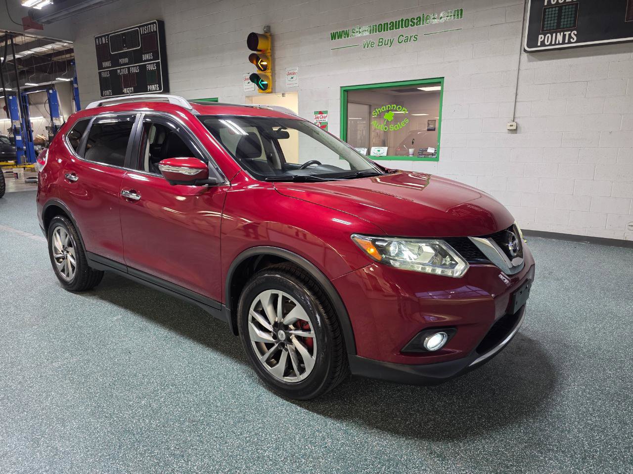 Used 2014 Nissan Rogue SL w/ SL Premium Package image 4