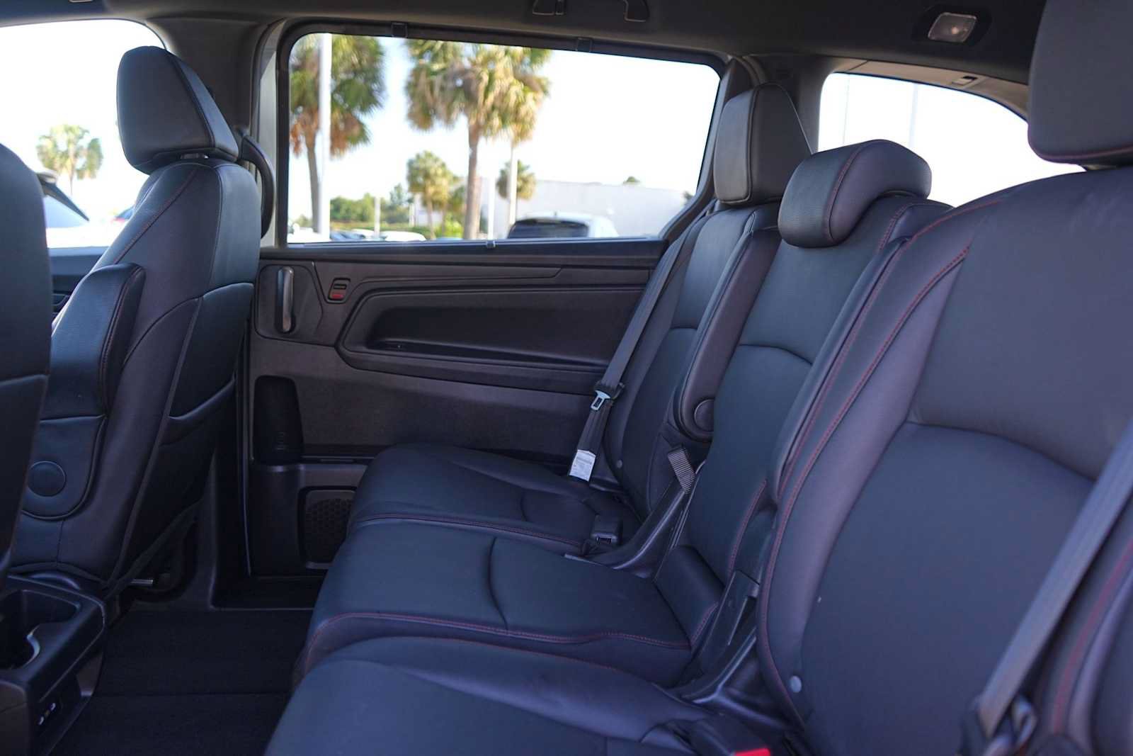 Certified 2025 Honda Odyssey Sport-L image 14
