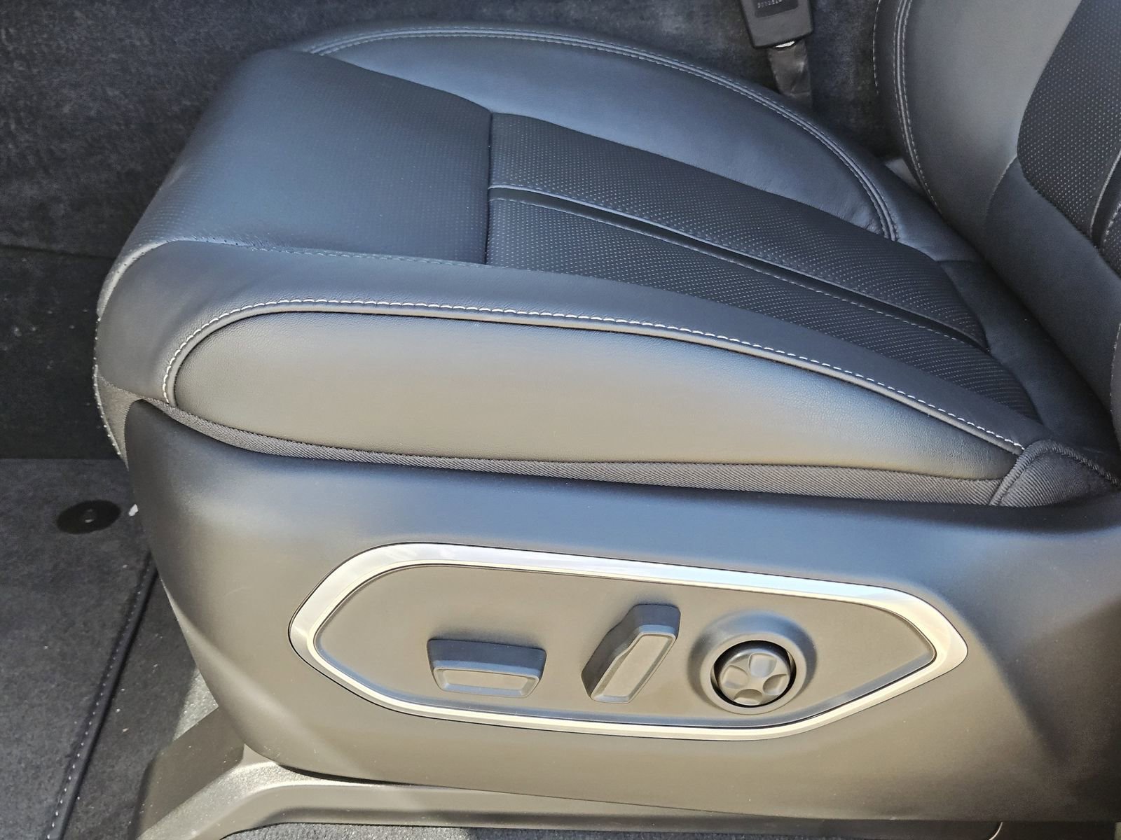 New 2025 Jeep Wagoneer Series II image 24