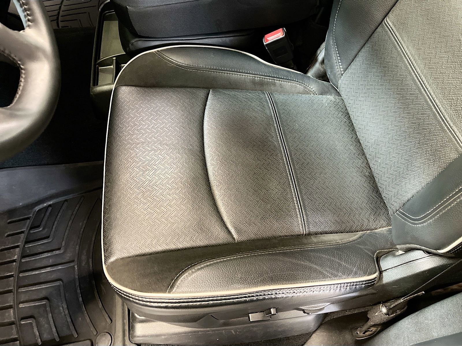 Used 2024 RAM 2500 Laramie image 19