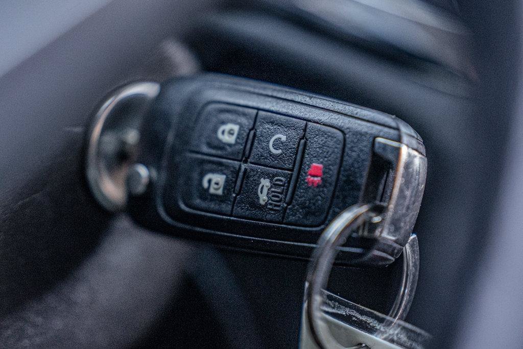Used 2014 Chevrolet Impala LT w/ Convenience Package FWD image 31