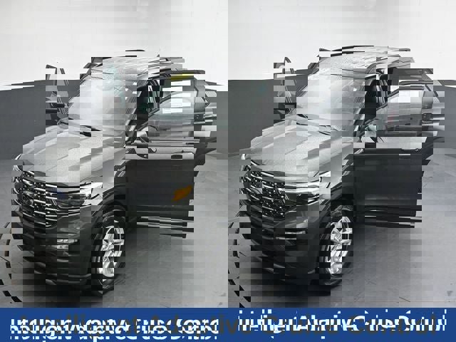 Used 2023 Ford Explorer XLT w/ Equipment Group 202A image 31