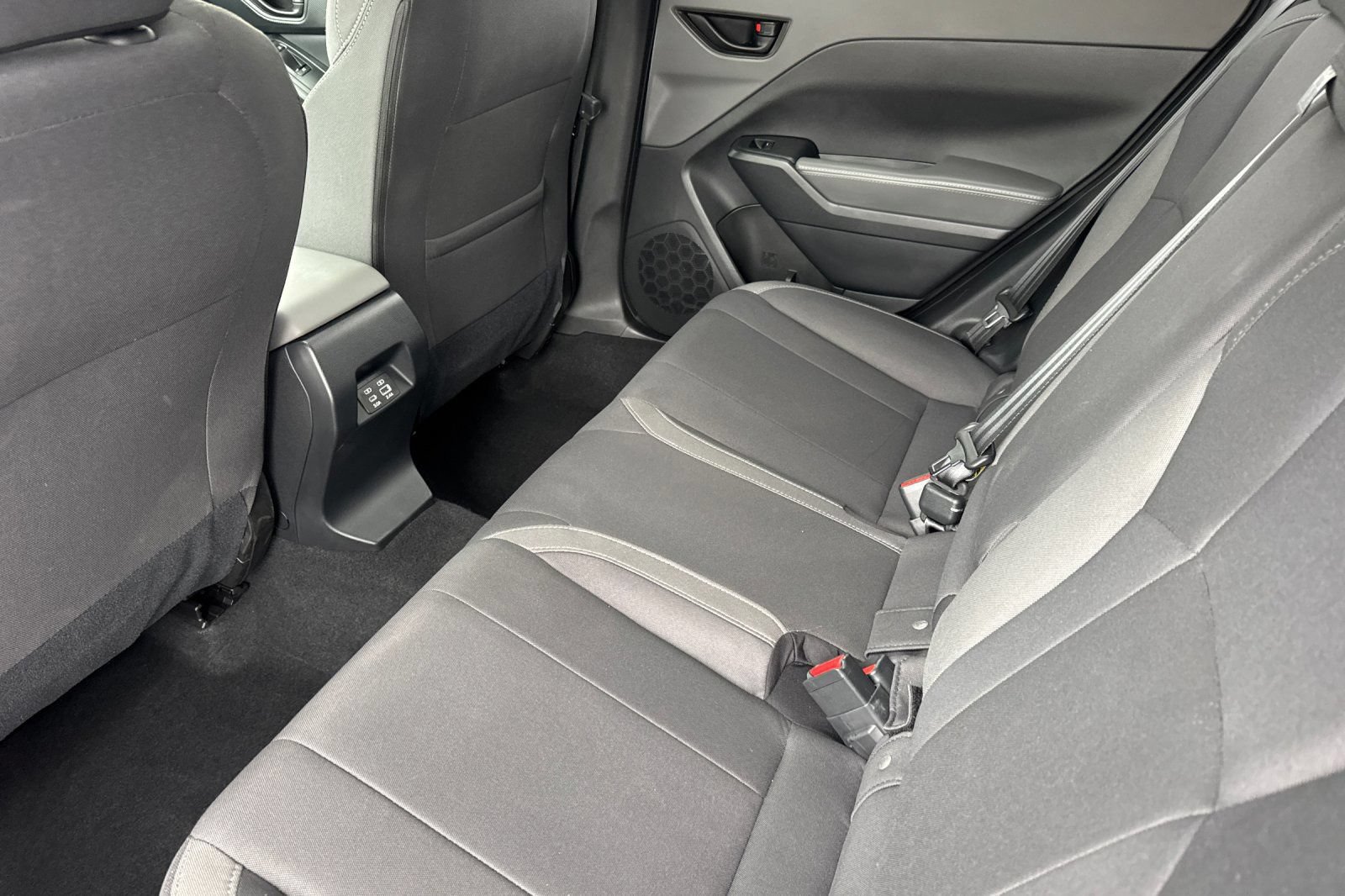 Certified 2025 Subaru Crosstrek 2.5i Premium AWD/4WD image 14