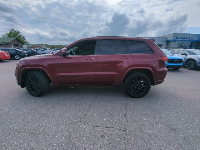 Used 2019 Jeep Grand Cherokee Altitude AWD/4WD image 31