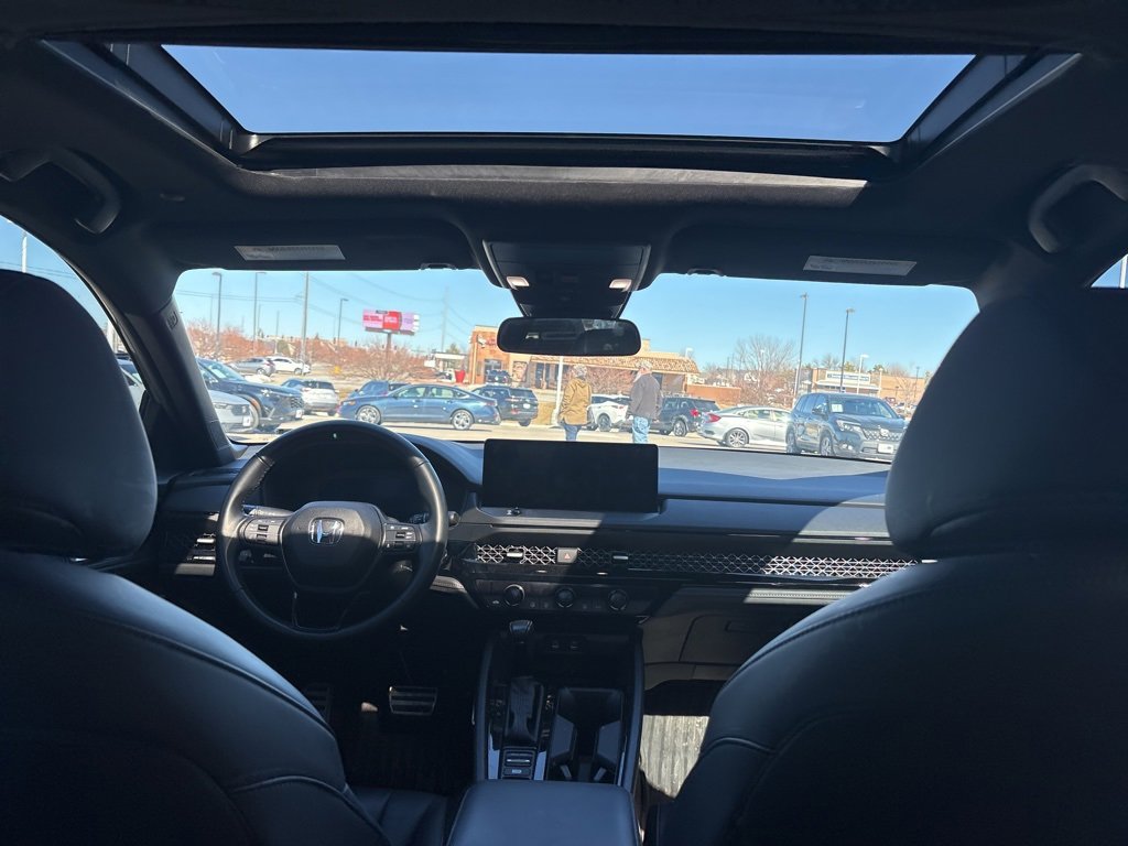 Used 2023 Honda Accord Sport image 31