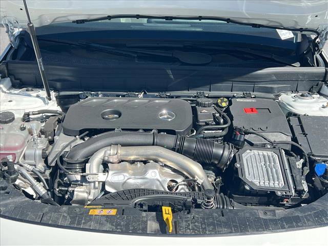 New 2026 Mercedes-Benz GLB 250 4MATIC image 16