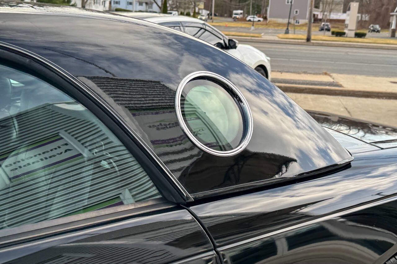 Used 2002 Ford Thunderbird Deluxe image 35