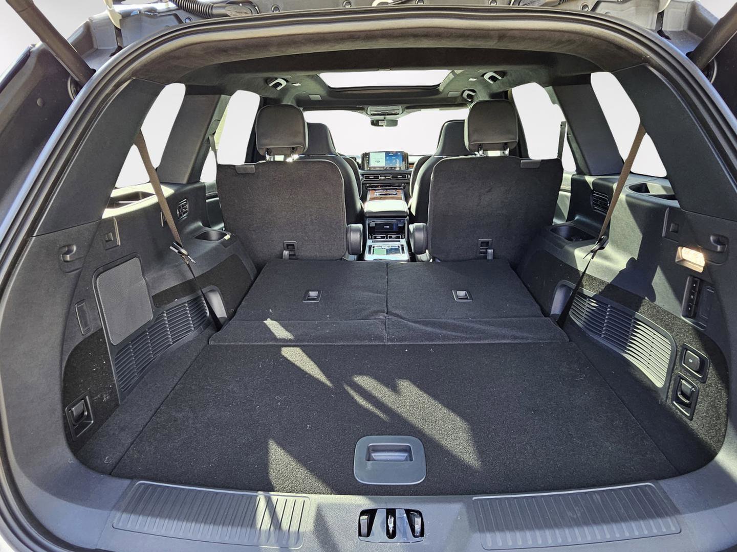 New 2026 Lincoln Aviator Black Label w/ Black Label Special Edition image 27