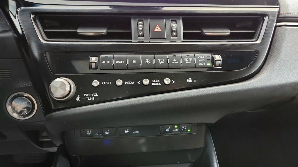 Used 2024 Lexus ES 350 w/ Premium Package FWD image 27