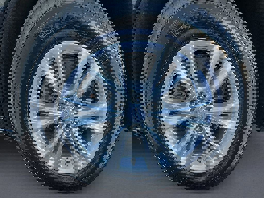 Used 2024 Cadillac XT6 Luxury w/ LPO, Floor Liner Package image 9