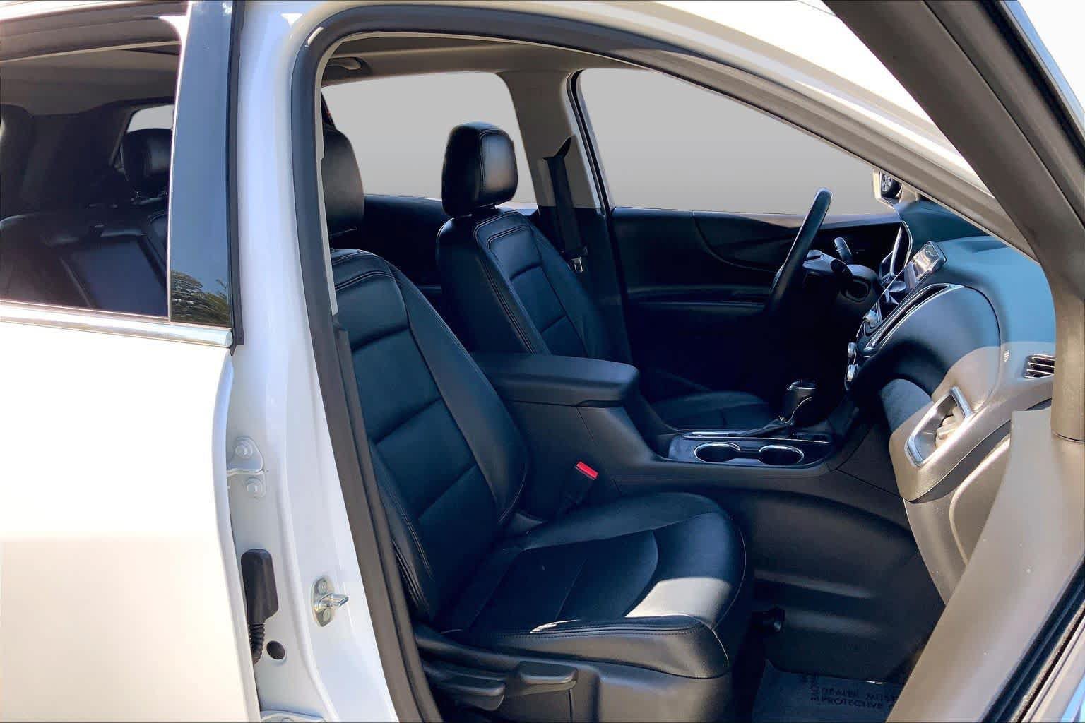 Used 2019 Chevrolet Equinox LT AWD/4WD image 9