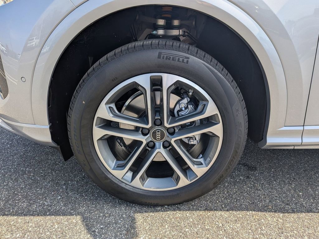New 2026 Audi Q5 Premium Plus AWD/4WD image 16