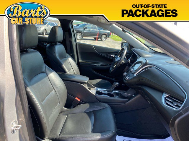 Used 2017 Chevrolet Malibu LT w/ Leather Package image 14