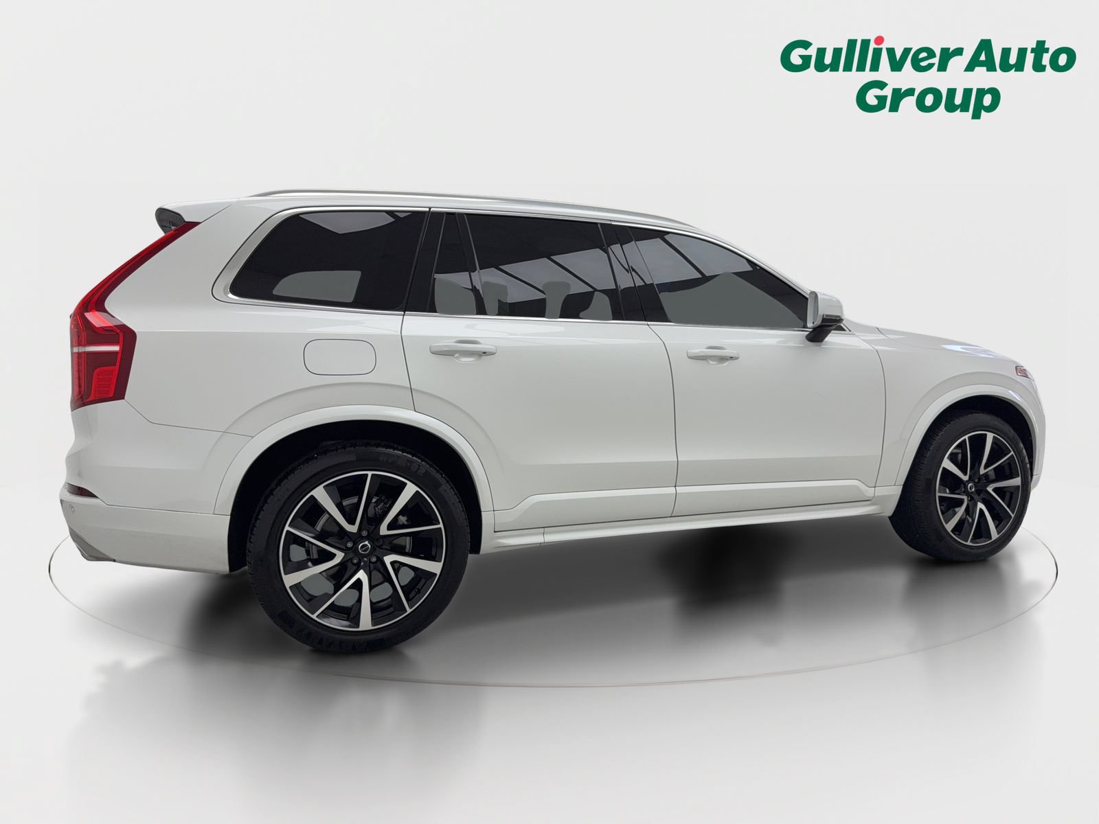 Used 2021 Volvo XC90 T6 Momentum w/ Advanced Package AWD/4WD image 9