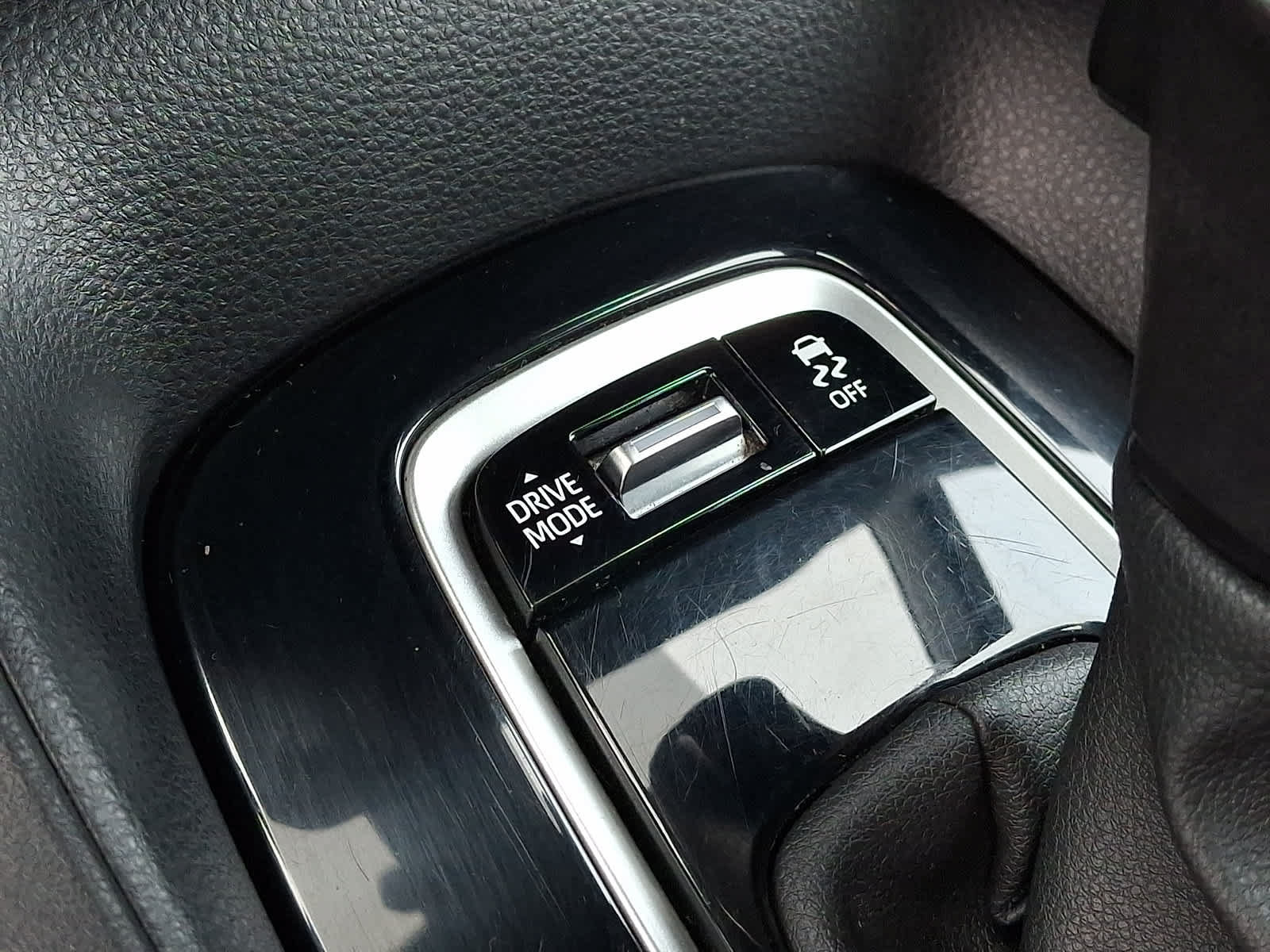 Used 2024 Toyota Corolla SE FWD image 28