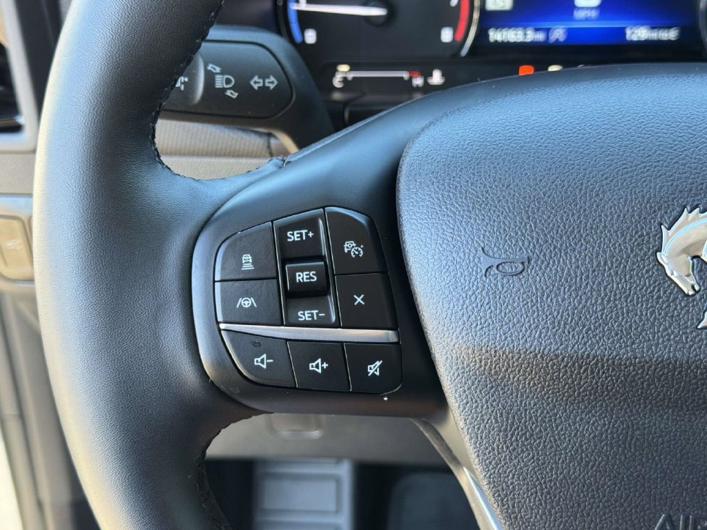 Used 2024 Ford Bronco Sport Outer Banks w/ Tech Package AWD/4WD image 13