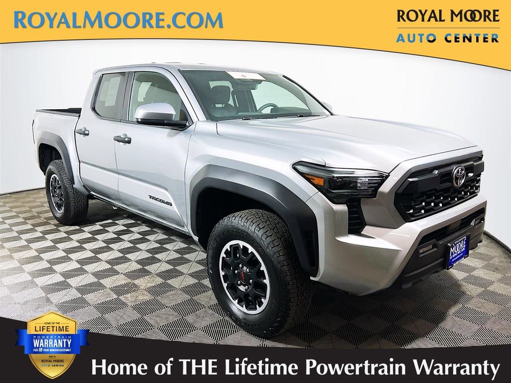 Certified 2025 Toyota Tacoma TRD Off-Road AWD/4WD image 1