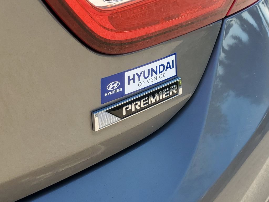 Used 2017 Chevrolet Cruze Premier image 17