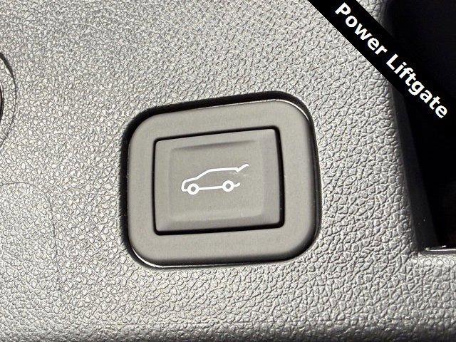 New 2026 Chevrolet Equinox ACTIV image 16