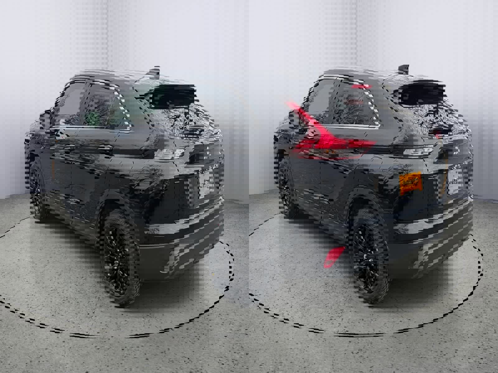 Used 2025 Mitsubishi Eclipse Cross LE image 4