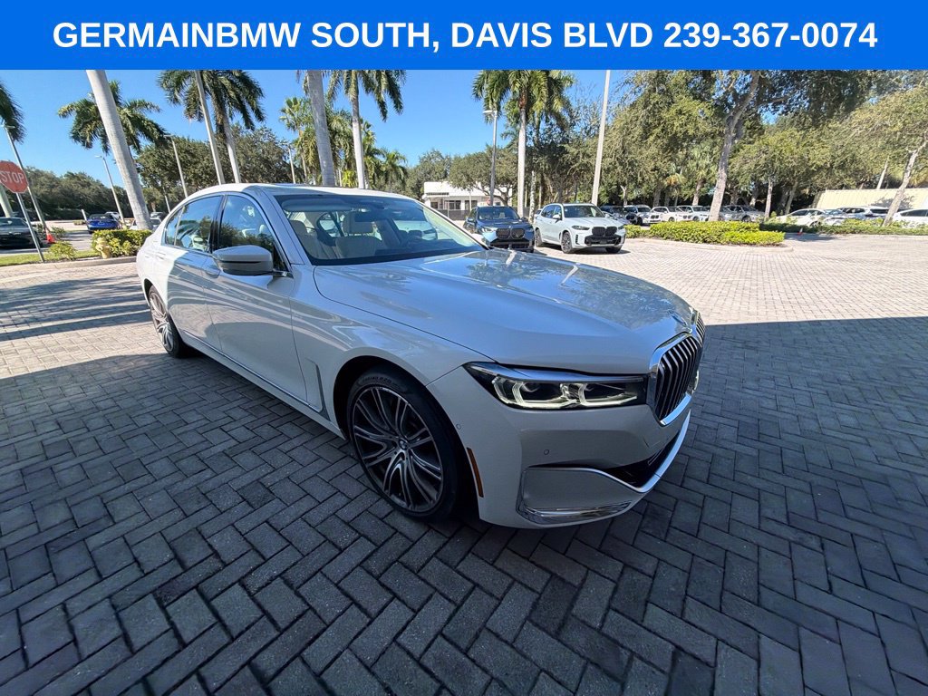 Used 2022 BMW 750i xDrive w/ Luxury Rear Seating Package AWD/4WD image 17