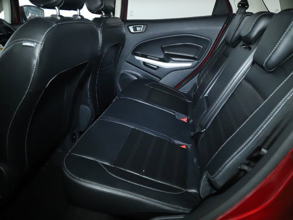 Used 2020 Ford EcoSport Titanium image 14