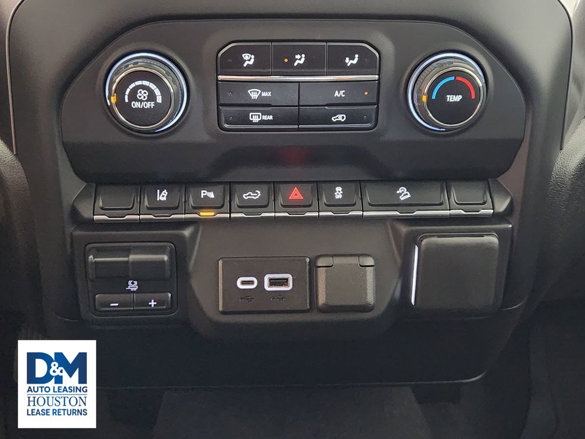 Used 2025 Chevrolet Silverado 2500 Custom w/ Custom Value Package image 26