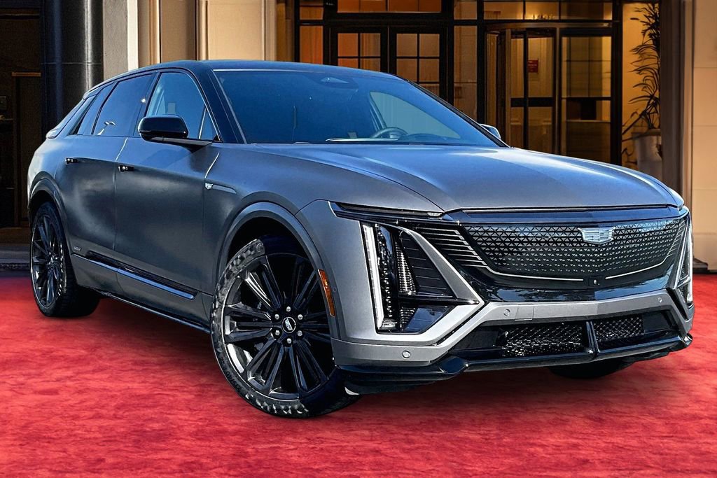 New 2026 Cadillac Lyriq V w/ LPO, Floor Liner Package AWD/4WD image 2