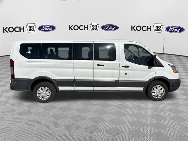 Used 2016 Ford Transit 350 XLT image 9