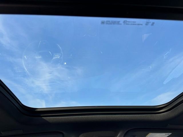 Certified 2024 Chevrolet Traverse RS image 13