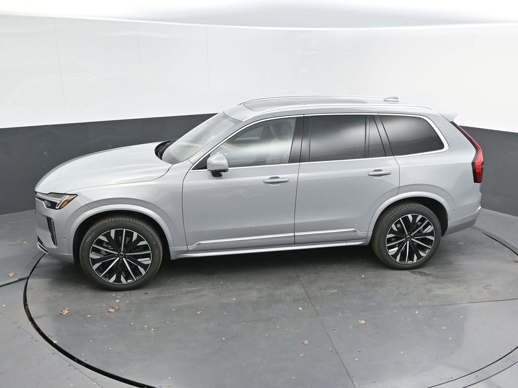 New 2026 Volvo XC90 B6 Plus w/ Protection Package Premier image 20