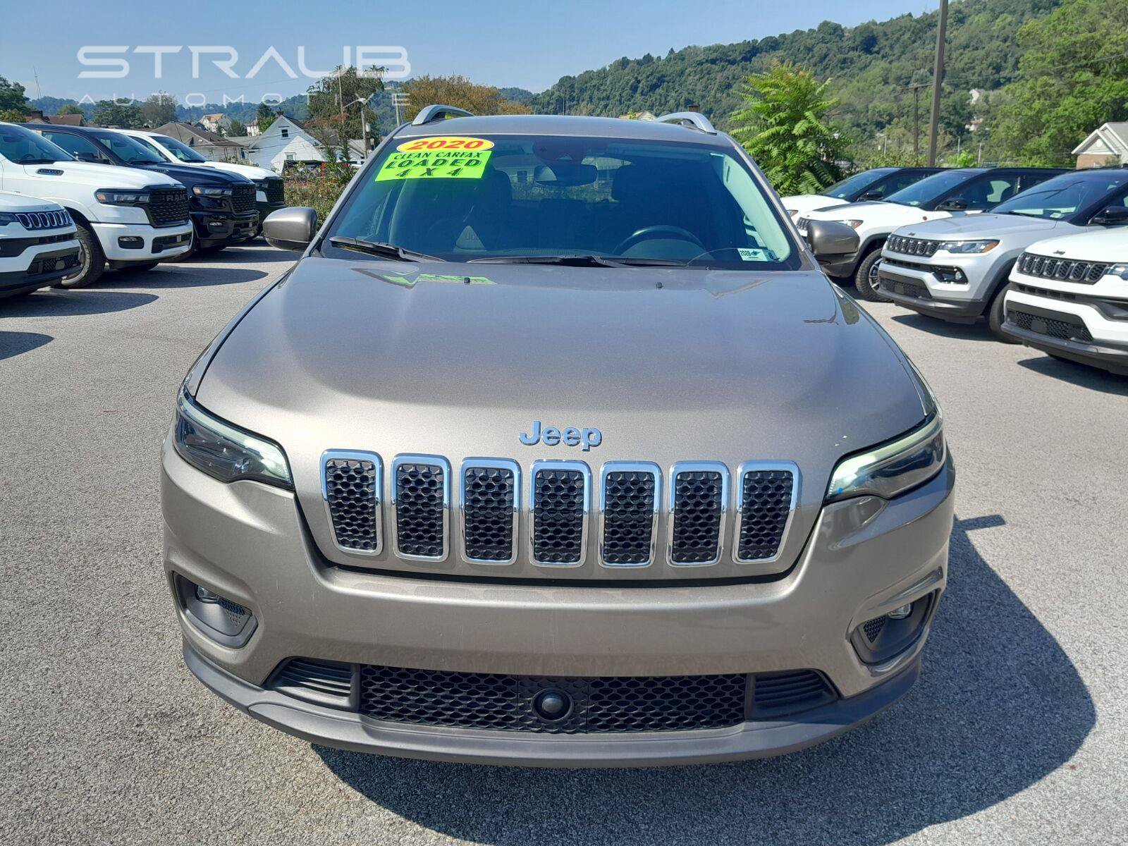 Used 2020 Jeep Cherokee Latitude Lux w/ Quick Order Package 26H Lux AWD/4WD image 4