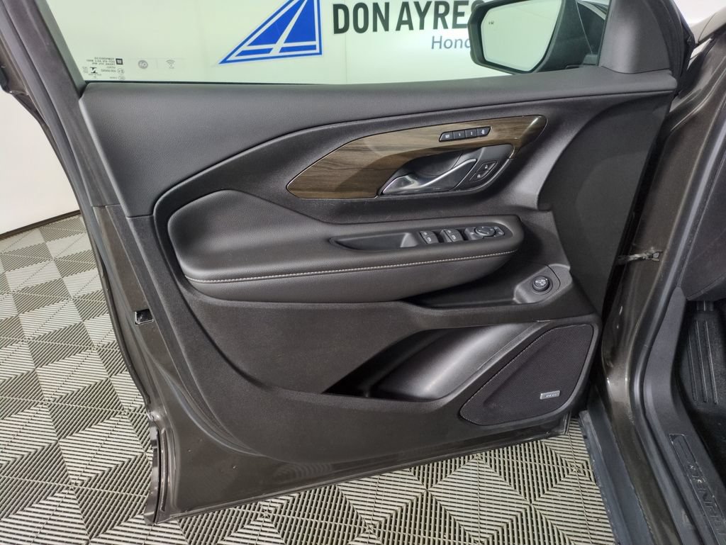 Used 2019 GMC Terrain Denali w/ LPO, Floor Liner Package FWD image 10