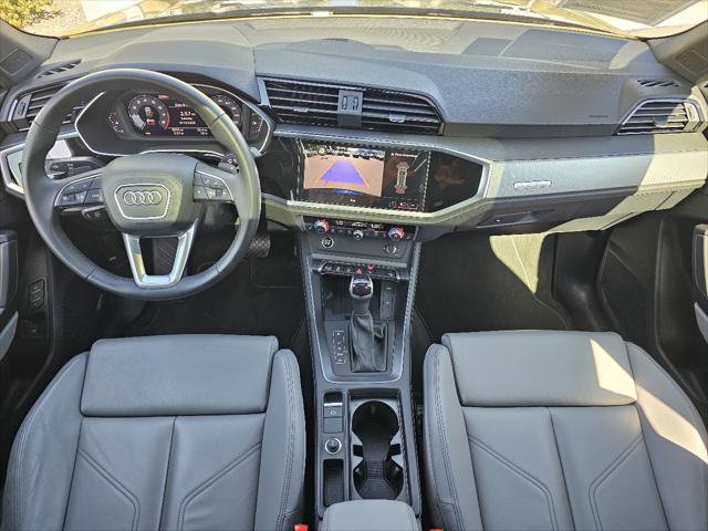 Certified 2025 Audi Q3 2.0T Premium w/ Convenience Package AWD/4WD image 4