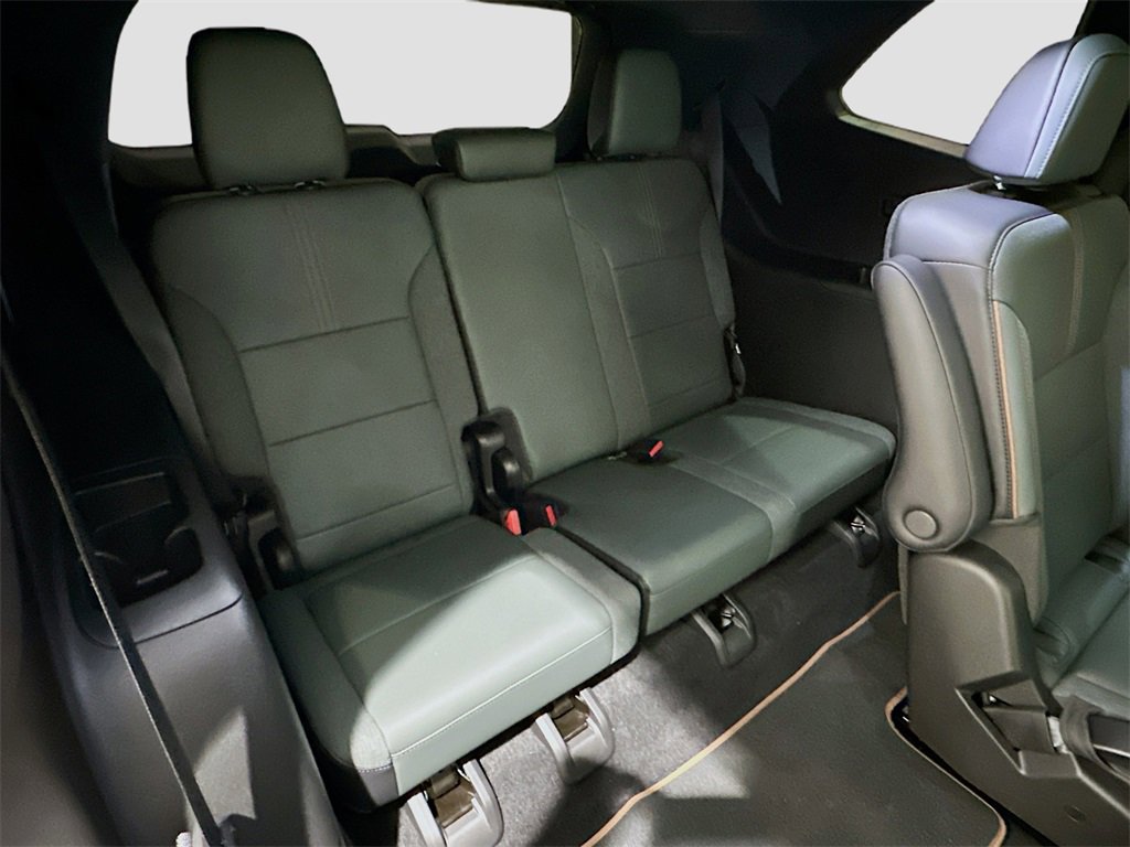Used 2026 GMC Acadia AT4 w/ Luxury Package image 29