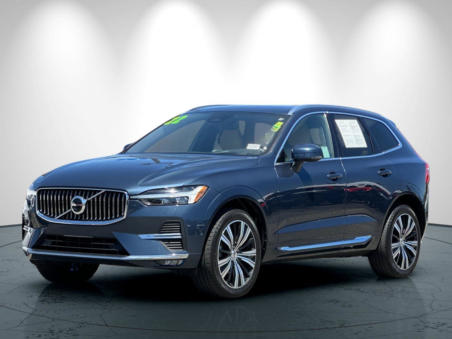 Used 2022 Volvo XC60 B5 Inscription w/ Advanced Package AWD/4WD image 8