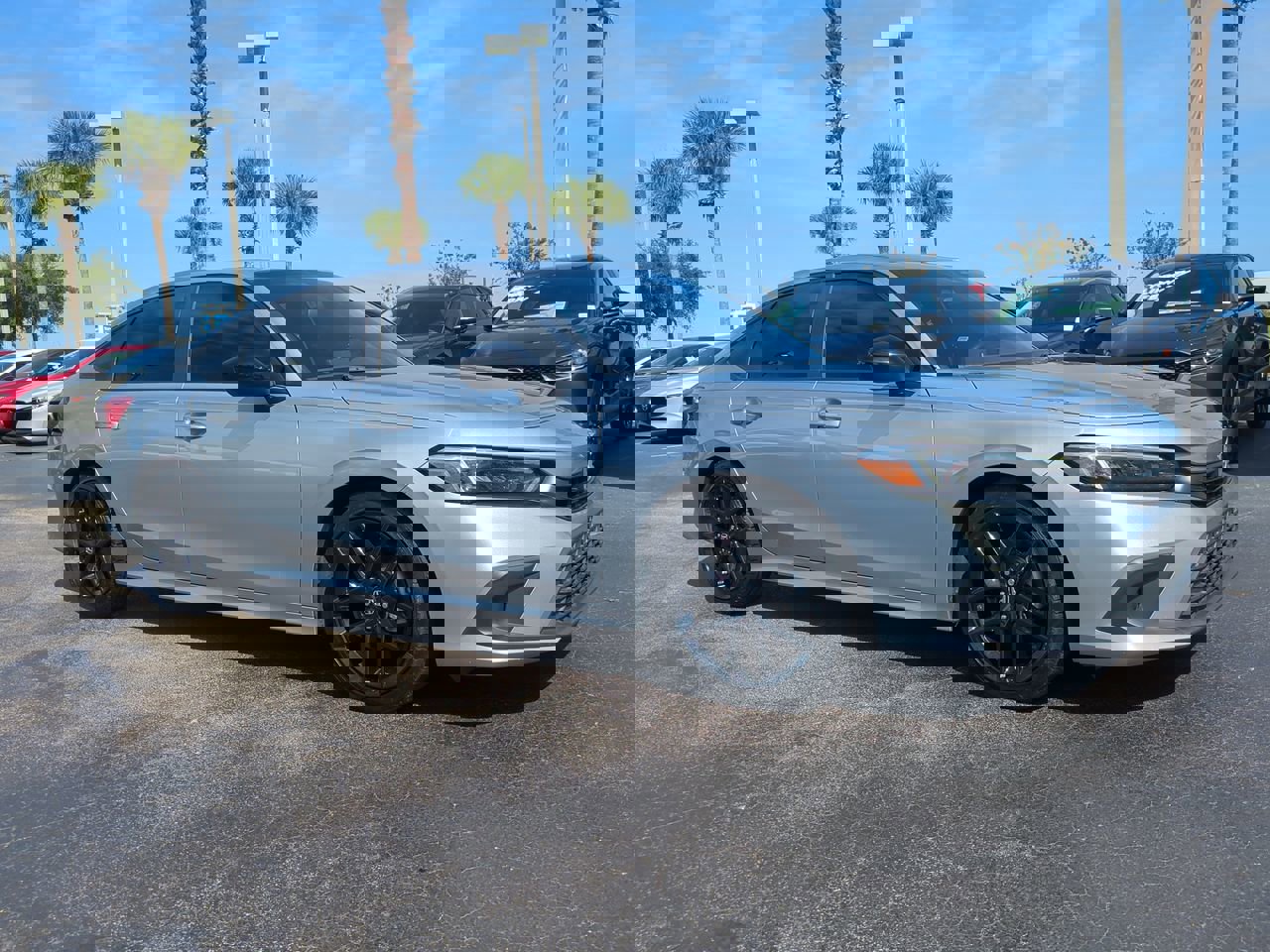 Used 2023 Honda Civic Sport image 2