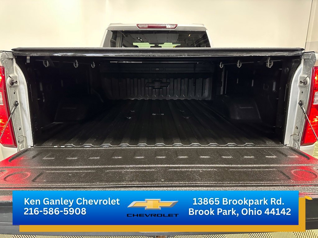 Certified 2022 Chevrolet Silverado 2500 Custom w/ Custom Value Package AWD/4WD image 21