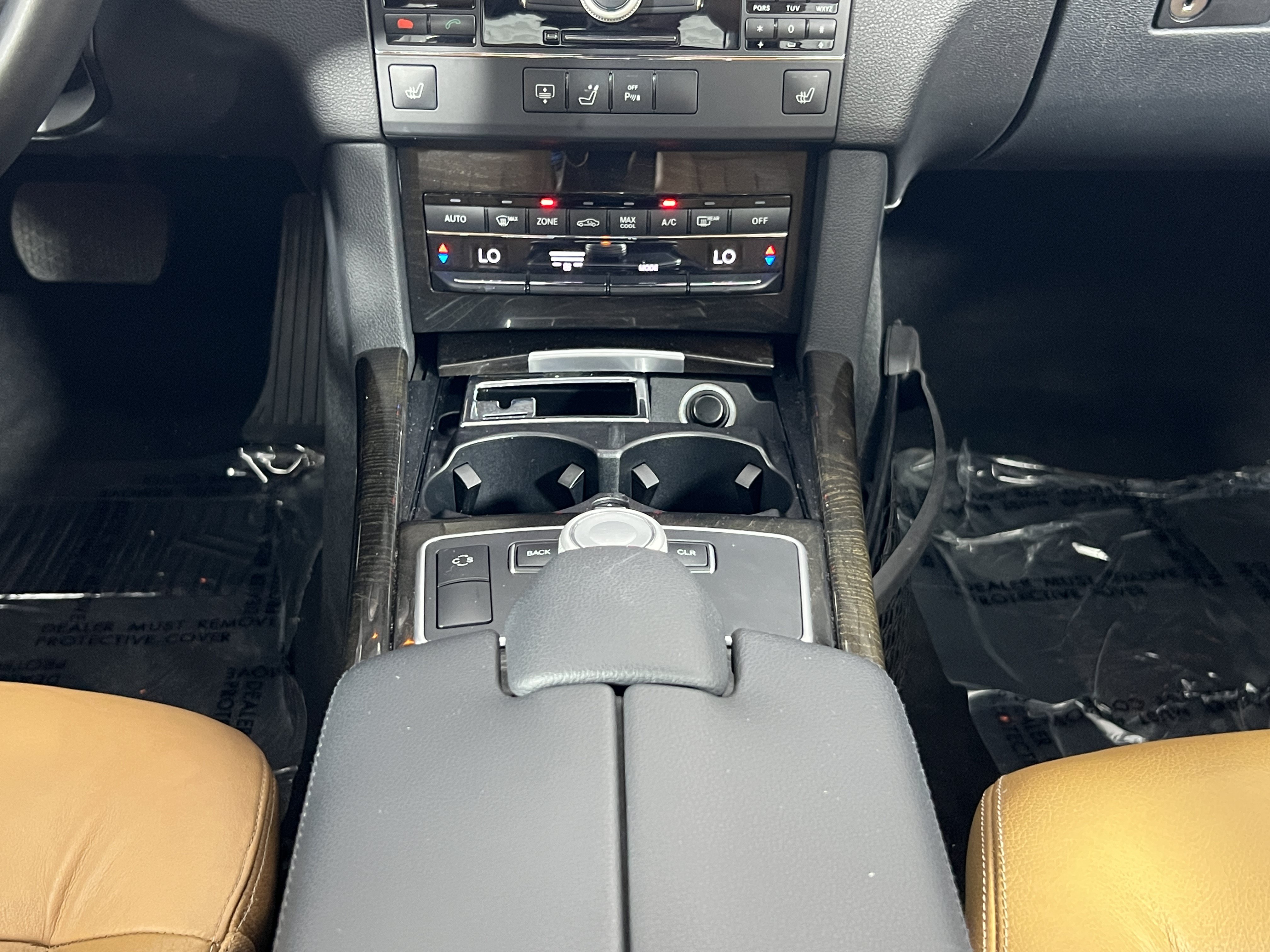 Used 2010 Mercedes-Benz E 350 Sedan image 18