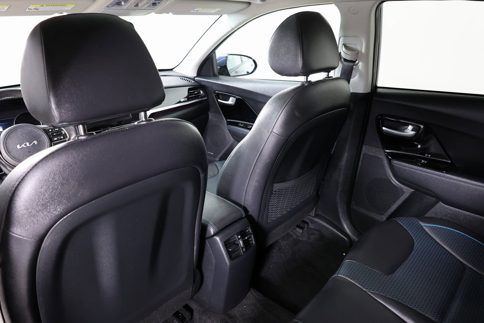 Used 2022 Kia Niro EX Premium w/ Cold Weather Package image 48