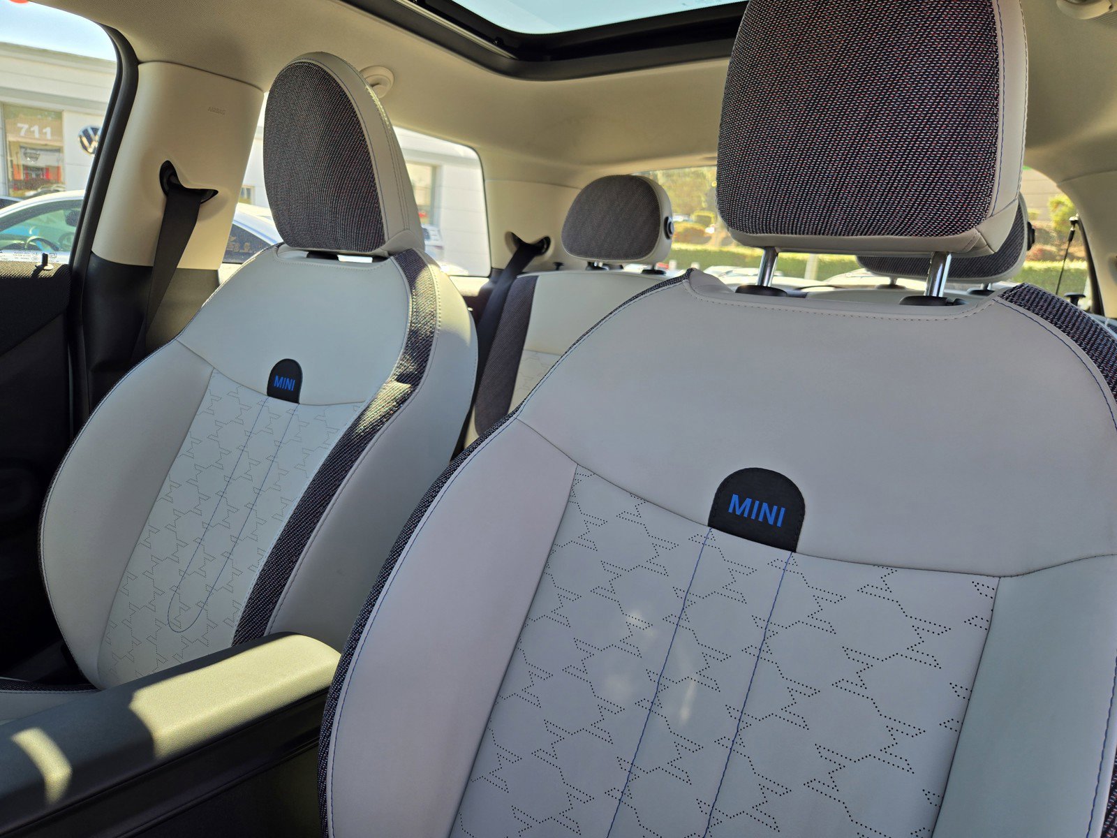 Used 2025 MINI Cooper S image 13
