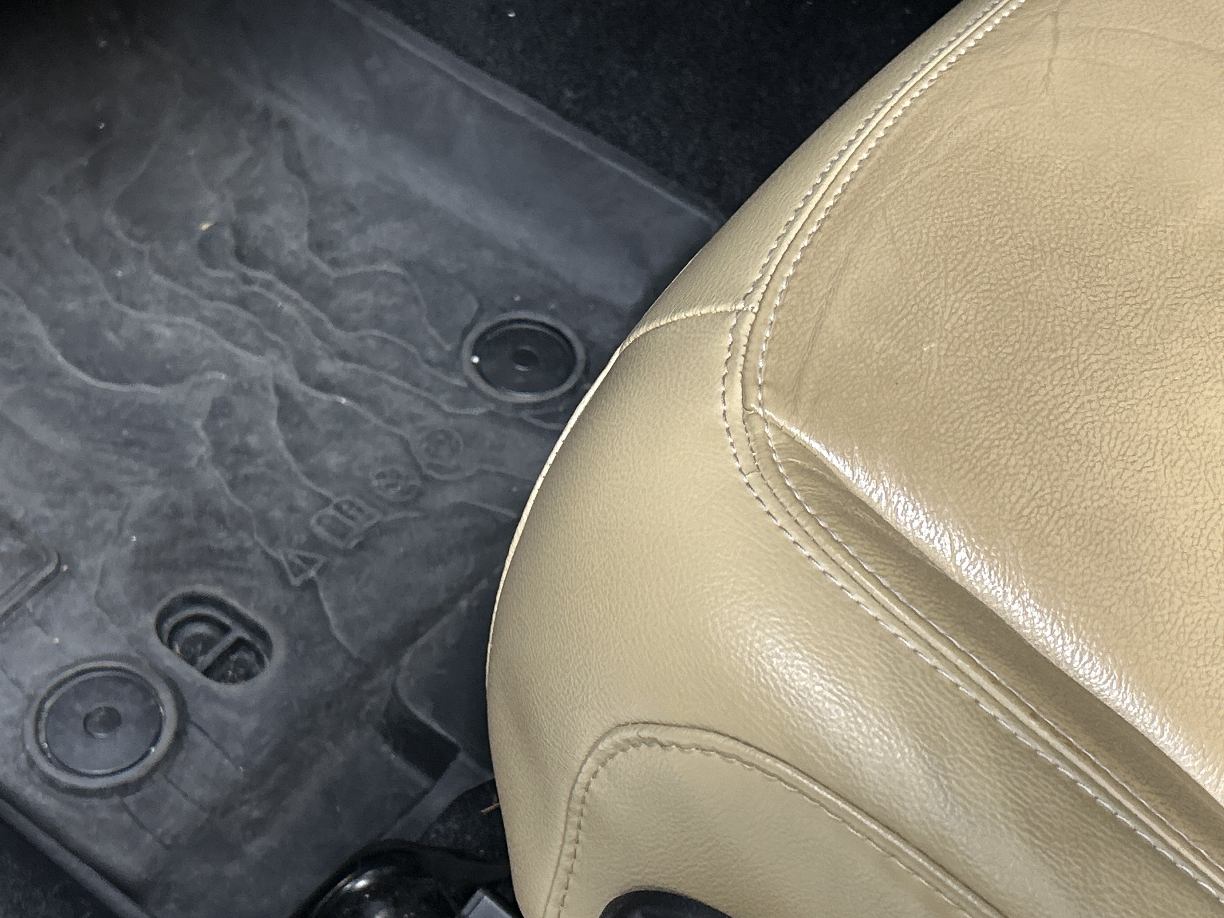 Used 2018 Jeep Wrangler Unlimited Rubicon AWD/4WD image 17
